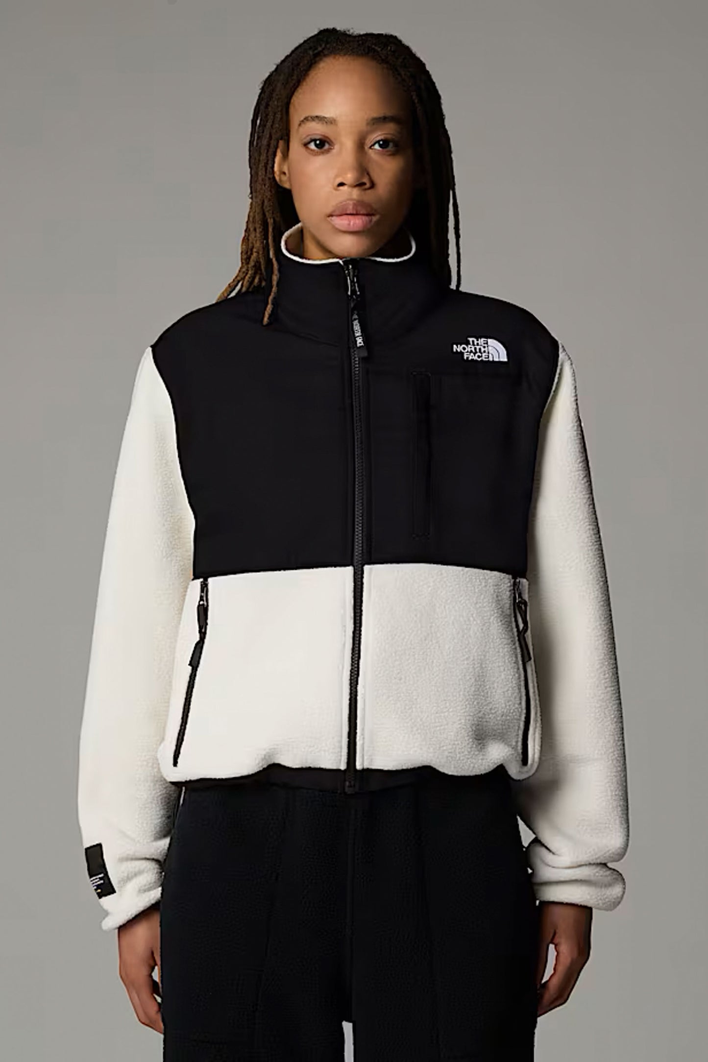 Pukas-Surf-Shop-Jacket-Woman-The-North-Face-DEnali-Retro-VIII-White-Dune