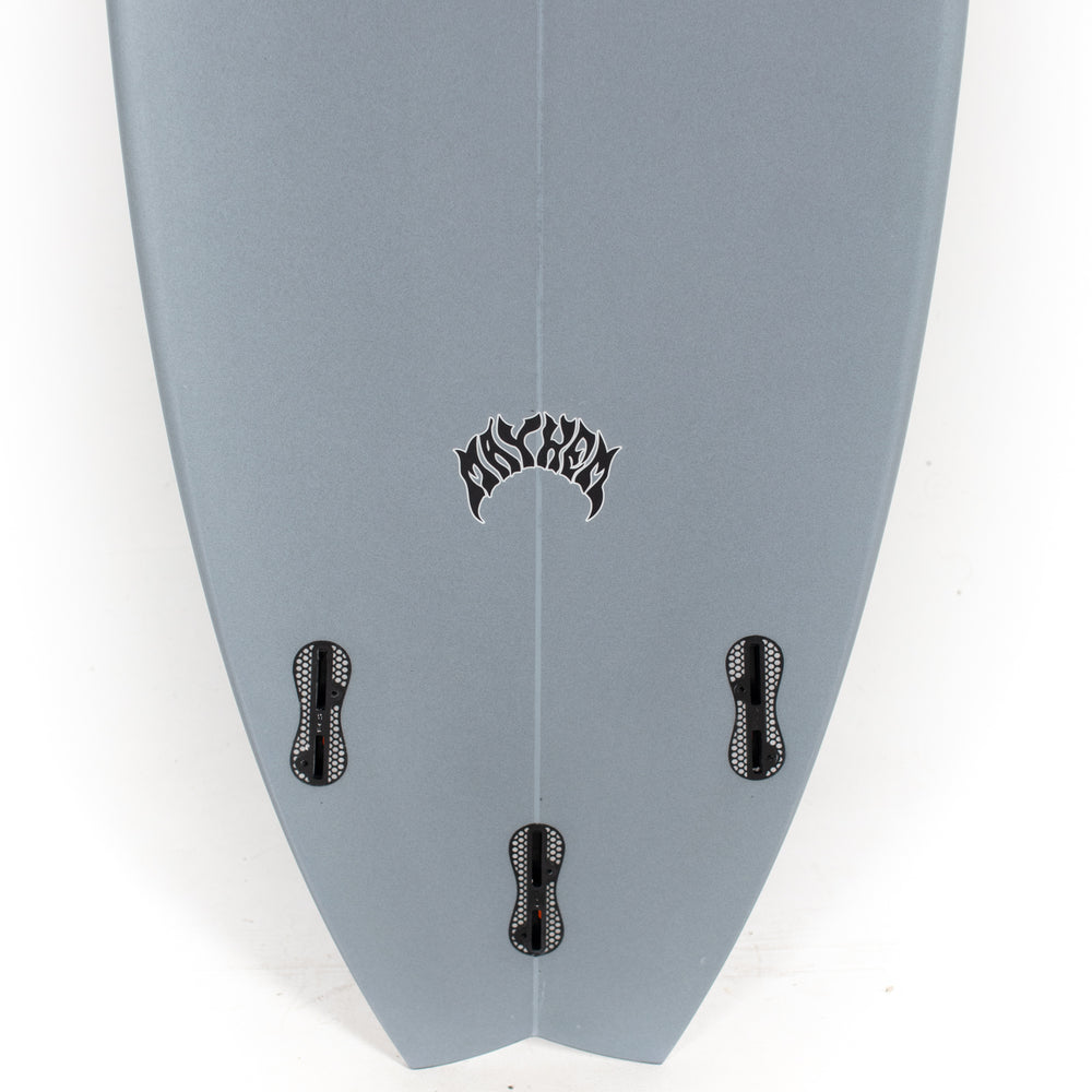 
                      
                        Pukas-Surf-Shop-Lost-Surfboards-RNF-1996-Matt-Biolos-5_7_-MH20330-1
                      
                    