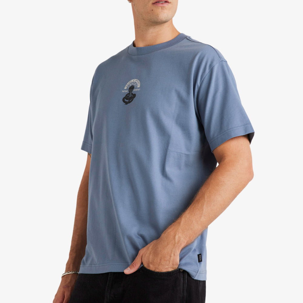 
                      
                        Pukas-Surf-Shop-MAn-Tee-Rvca-Charmer-Blue
                      
                    