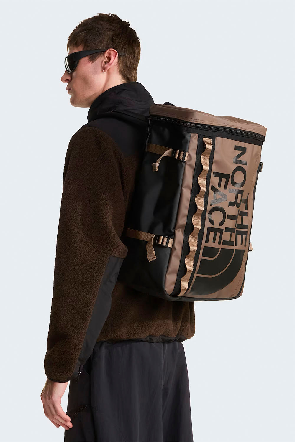 THE NORTH FACE Base Camp Fuse Box Smokey Brown