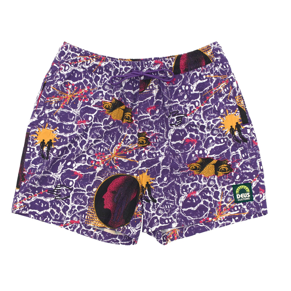 
                      
                        Pukas Surf Shop Man Boardshort Deus Future History Violet
                      
                    