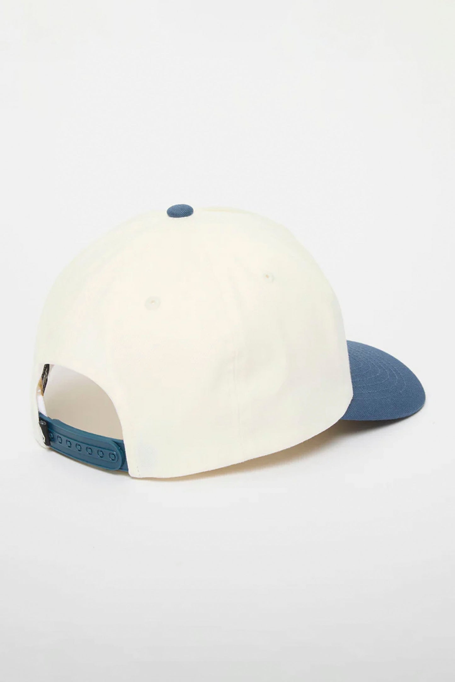 VOLCOM Petrolstone Adj Hat in off white - adjustable 5-panel twill cap with embroidered logo for men