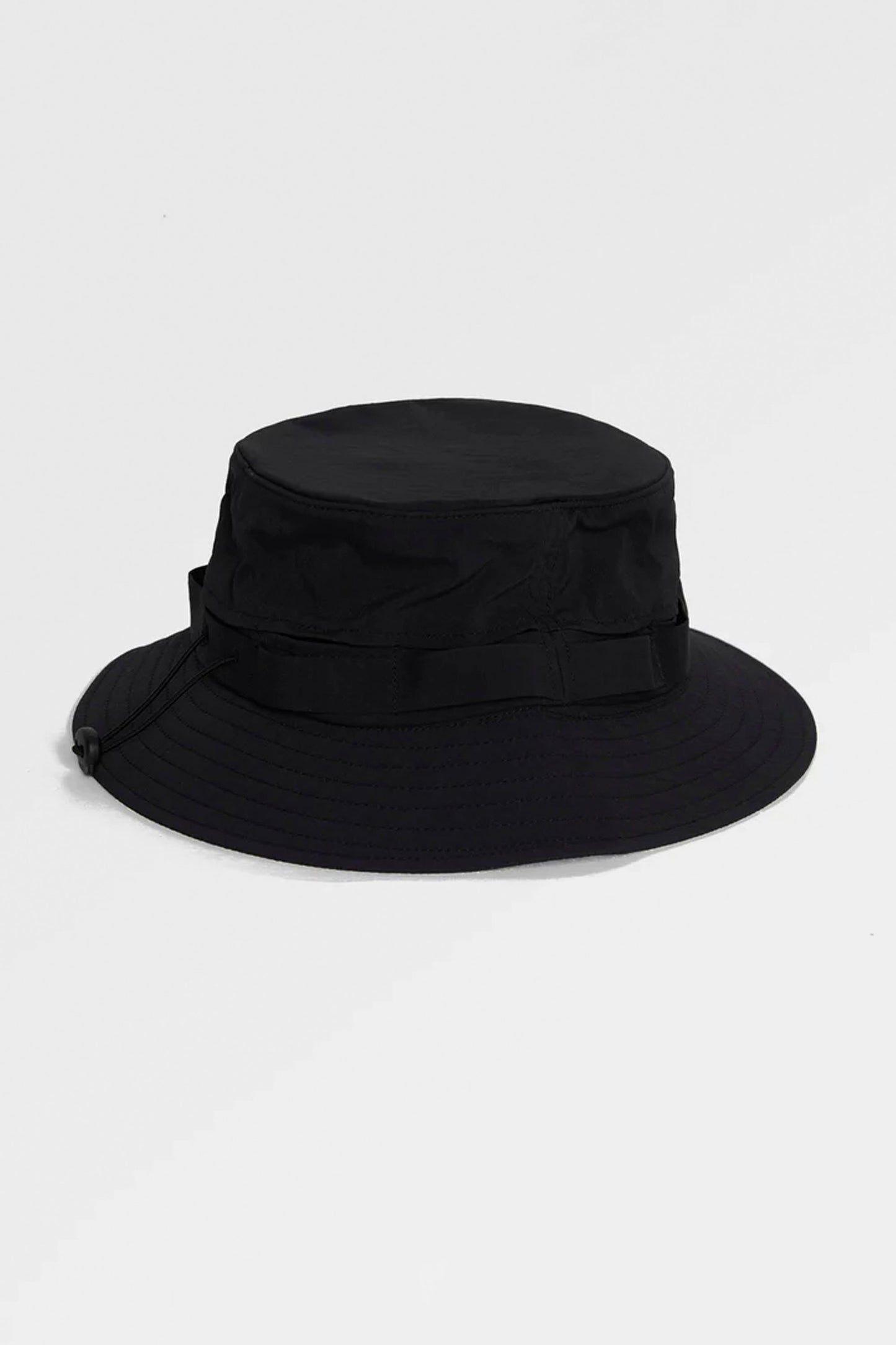 VOLCOM Ventilator Boonie Hat in black - wide-brimmed bucket hat with mesh panels and stone logo label for men