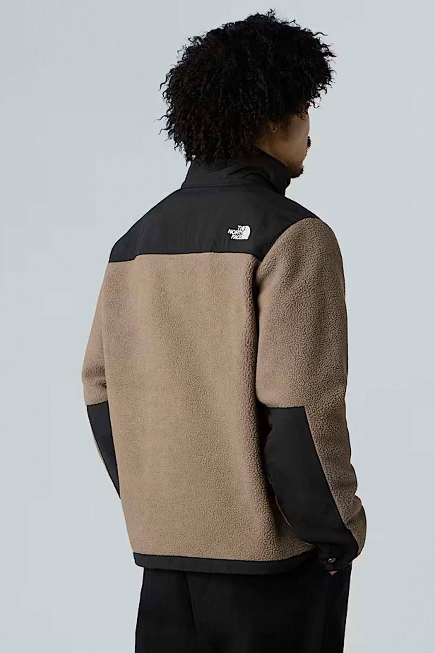 Pukas Surf Shop The North Face Men’s Retro Denali Jacket in Mocha Brown / TNF Black