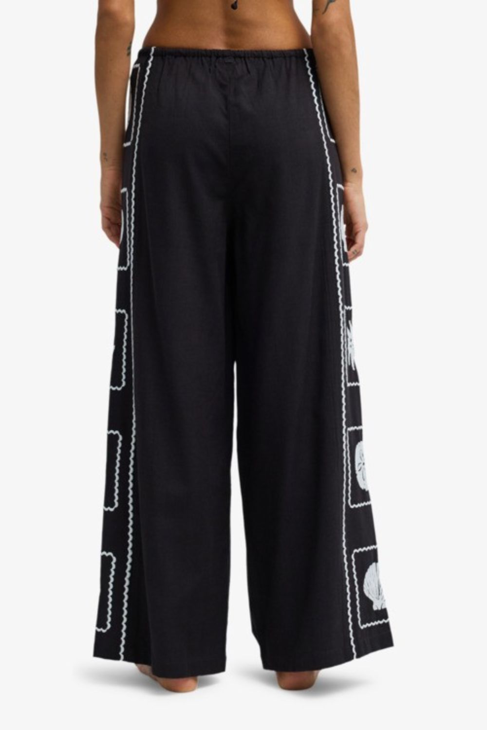 Billabong Sea Side Dreamer Pant in Black – Women's cotton pants available at Pukas Surf Shop


