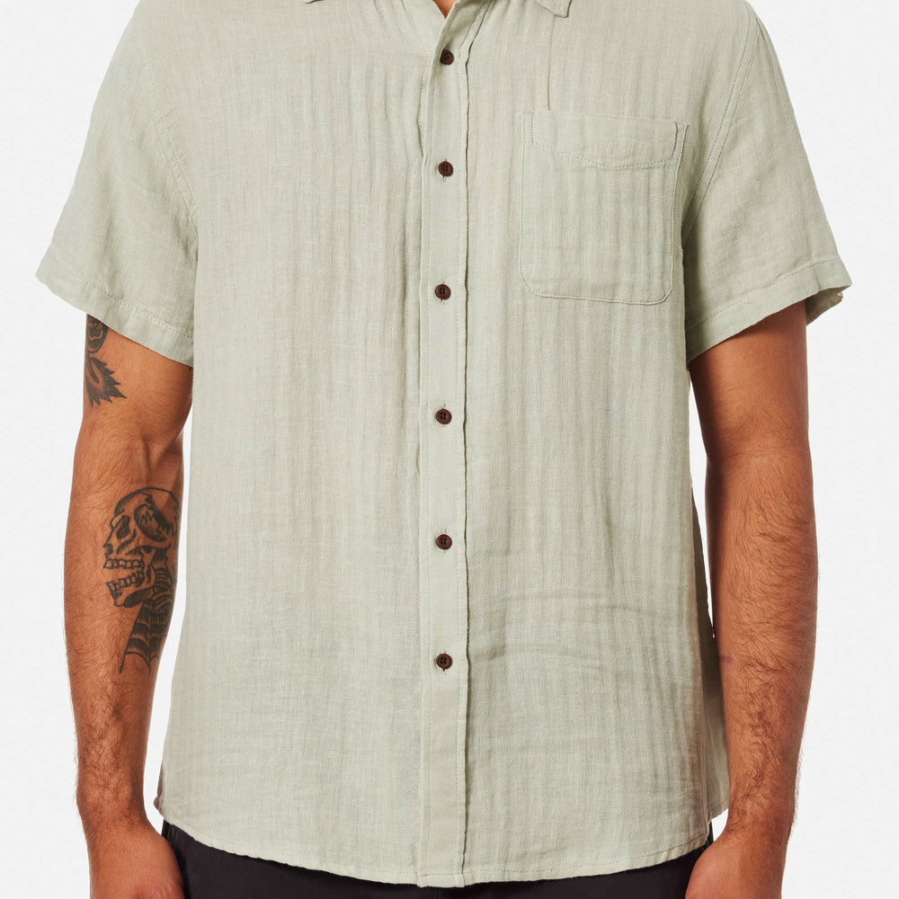 Pukas Surf Shop Man Shirt Katin Alan Solid Desert Sage