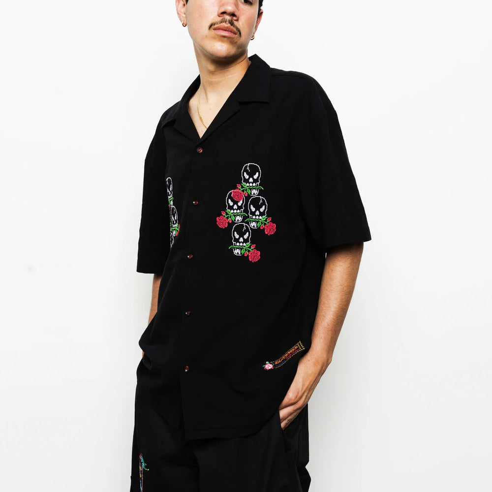 
                      
                        Puka Surf Shop Man Shirt Pas De Mer Magic Shirt Black
                      
                    