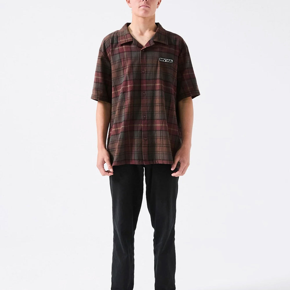 
                      
                        Pukas Surf Shop Man Shirt Rivvia Vv Plaid Ss Shirt Black Brown
                      
                    