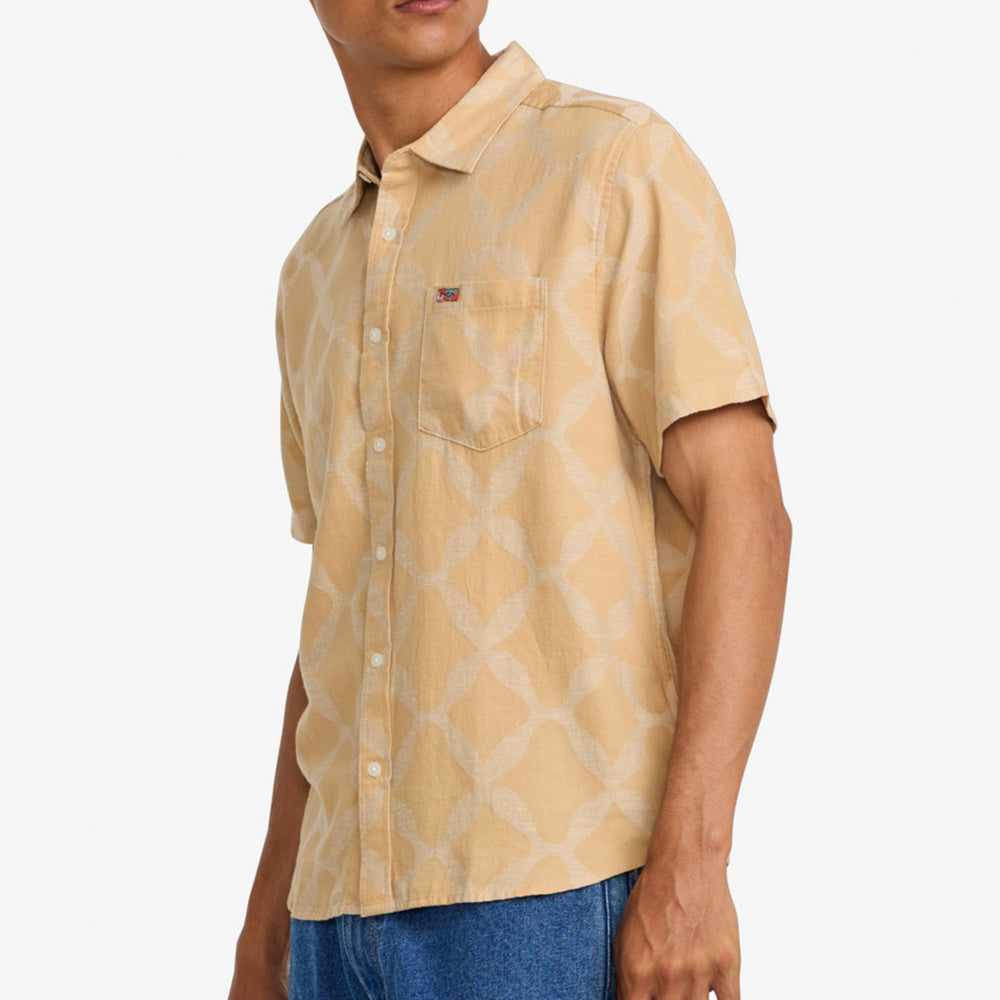 
                      
                        Pukas-Surf-Shop-Man-Shirt-Rvca-LA-Ornament-Yellow
                      
                    