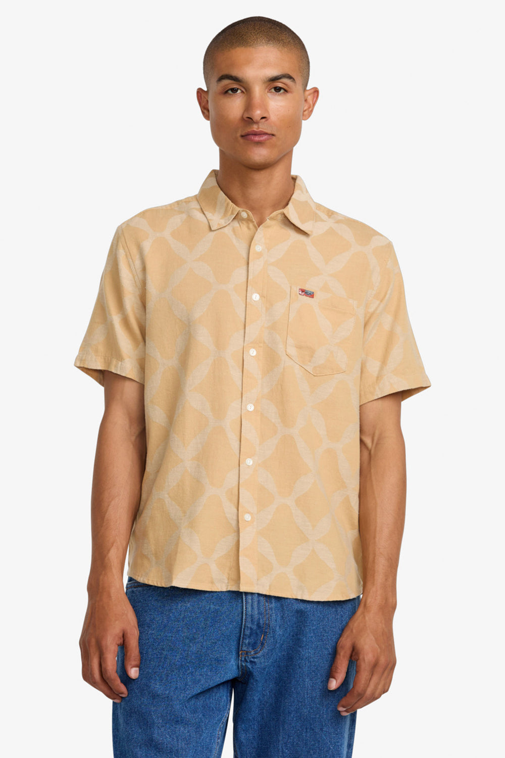 Pukas-Surf-Shop-Man-Shirt-Rvca-LA-Ornament-Yellow