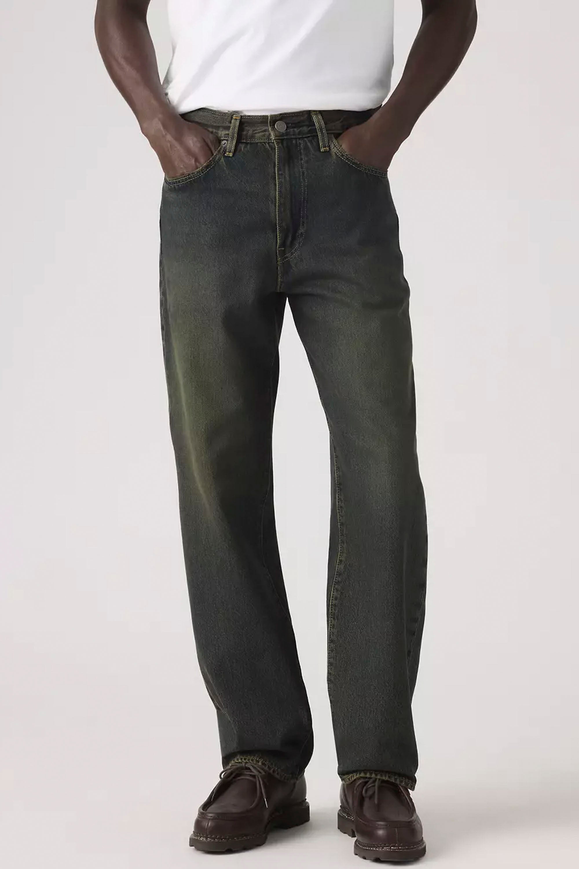 LEVIS 568 Loose Straight Jeans - 90s Fit | Shop at PUKAS SURF SHOP