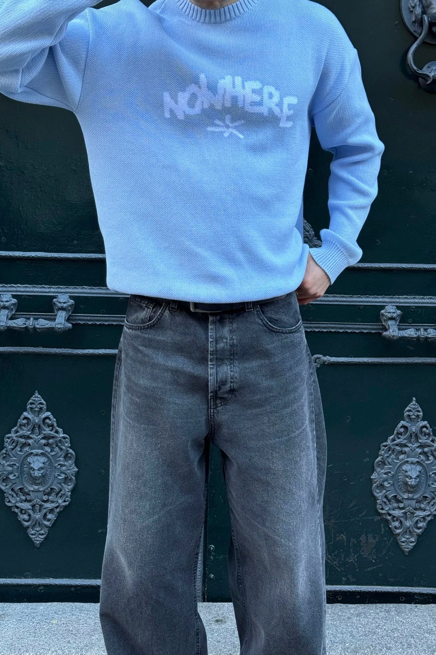 Light blue sweater with 'NOWHERE' text Pukas Surf Shop