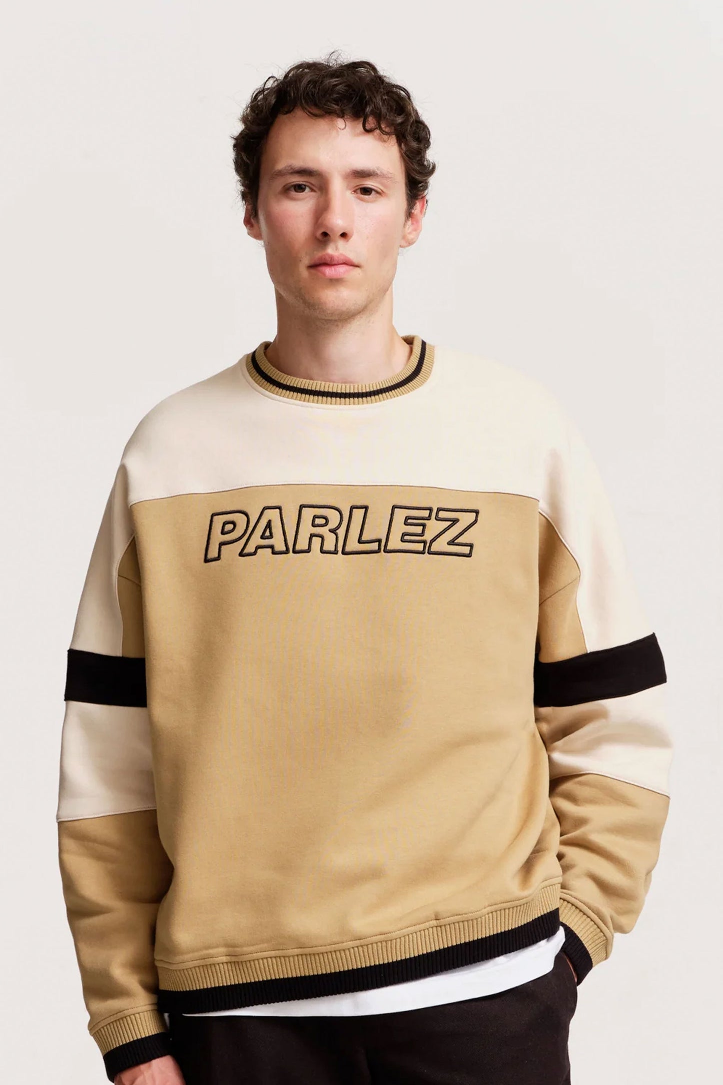 Pukas Surf Shop Man Sweat Parlez Club Oversized Shell