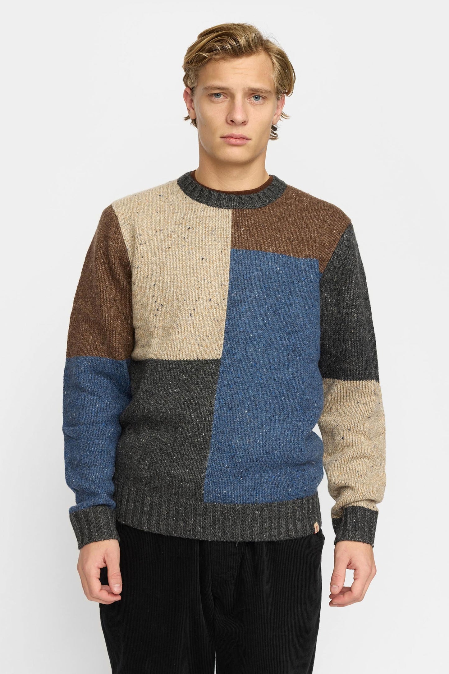 Multicolored Revolution sweater with geometric pattern Pukas Surf Shop