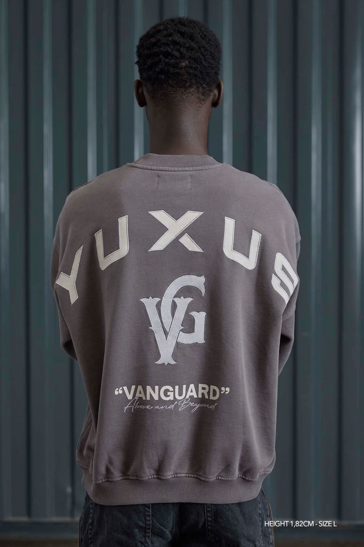 Pukas Surf Shop Man Sweat Yuxus Vanguard Endor