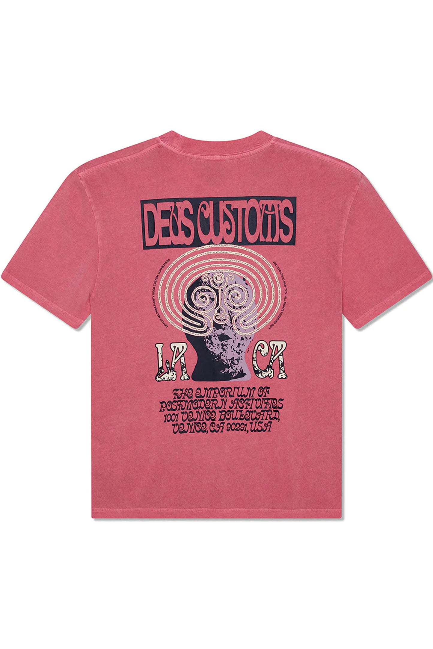 Pukas Surf Shop Deus Ex Machina Labyrinth Tee Raspberry oversized graphic tee