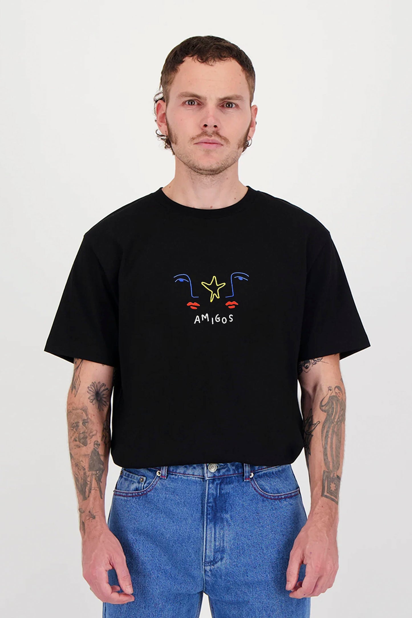 ENCRÉ black amigos friendship t-shirt - men's coastal lifestyle clothing at Pukas Surf Shop
