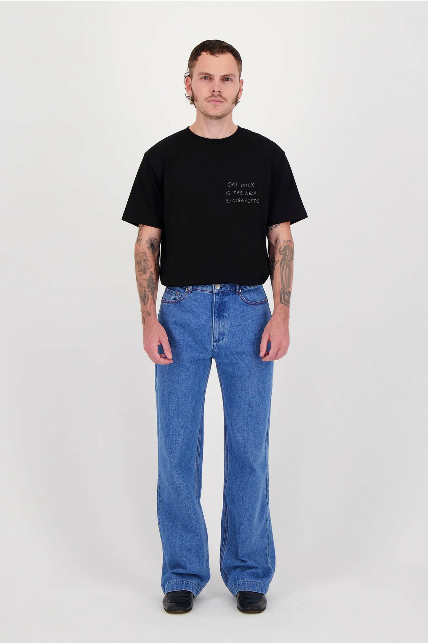 ENCRÉ black oat milk t-shirt - men's coastal lifestyle clothing at Pukas Surf Shop
