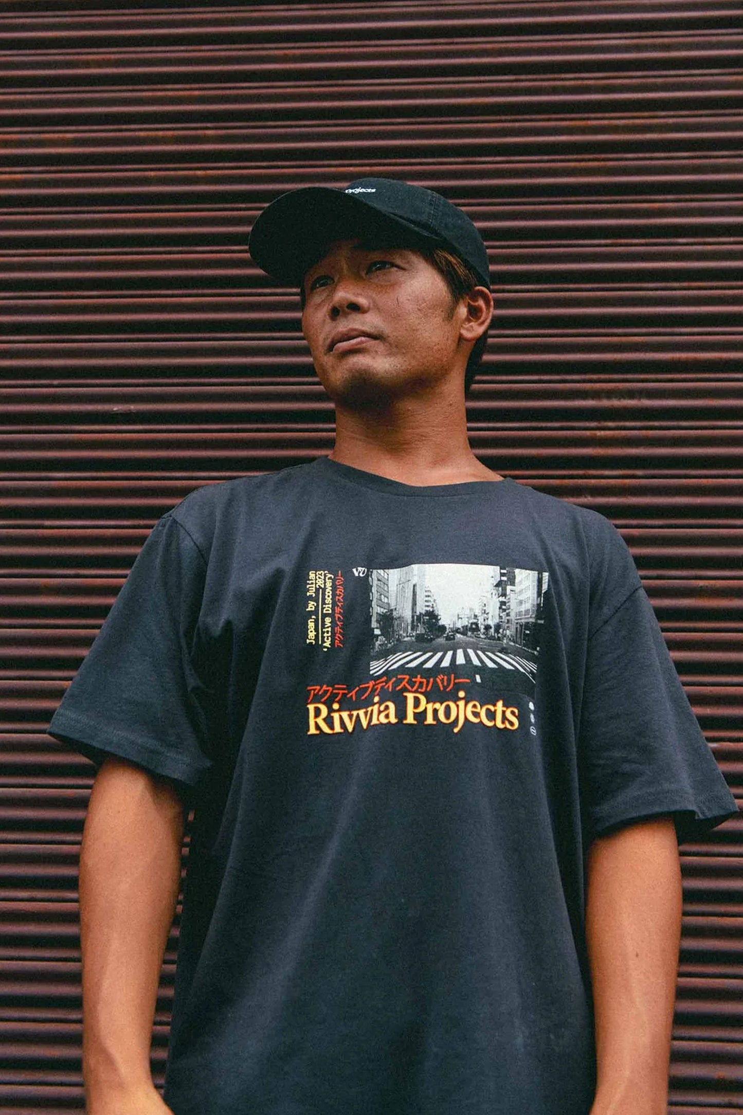 Pukas Surf Shop Man Tee  Rivvia Global Tour Black