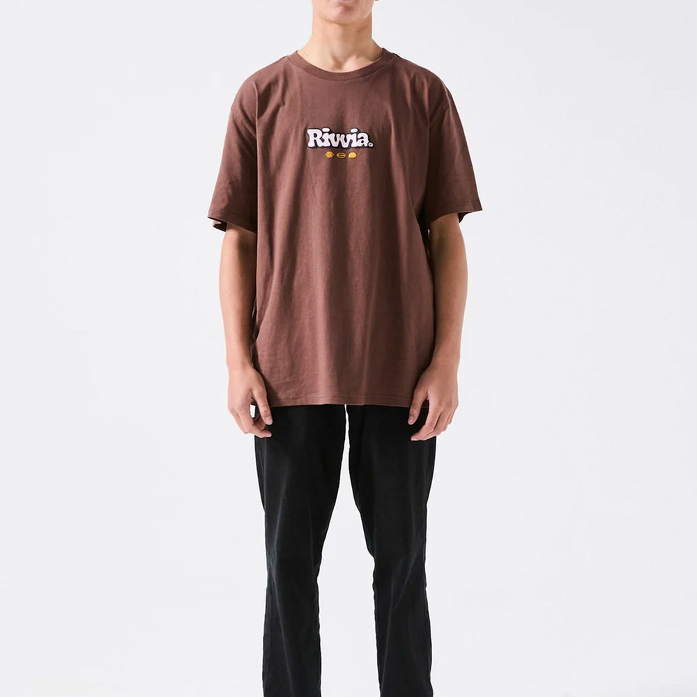 
                      
                        Pukas Surf Shop Man Tee Rivvia Puffer Brown
                      
                    