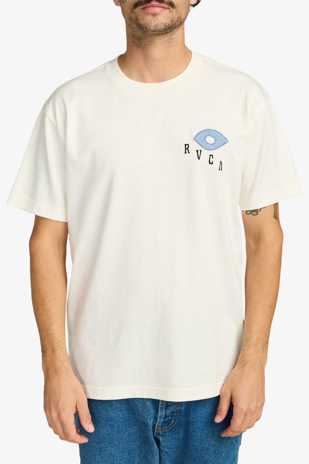 Pukas-Surf-Shop-Man-Tee-Rvca-Keep-Growing-White