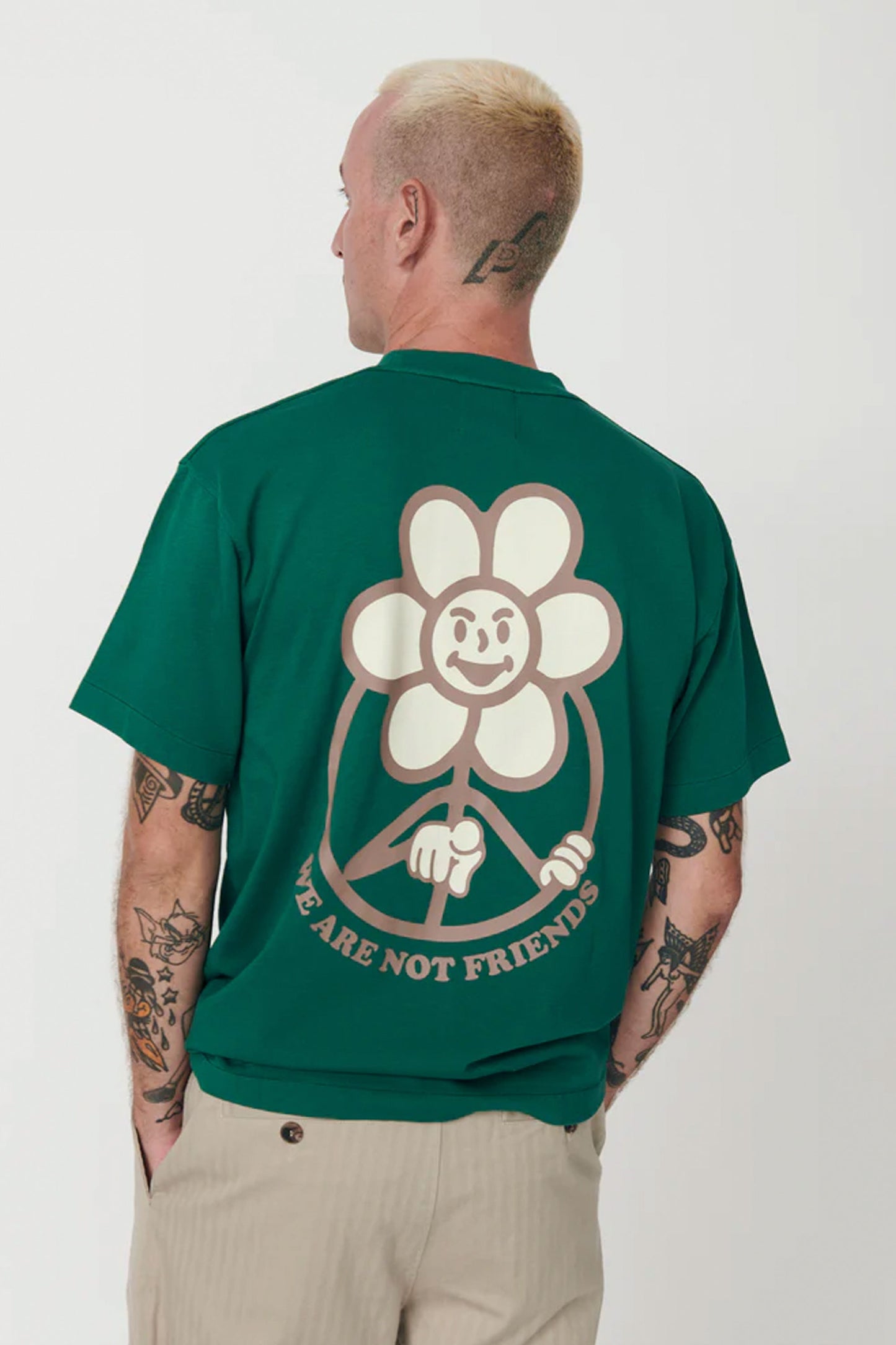 Pukas Surf Shop Man Tee WANF Daisy Greenland Green Forest
