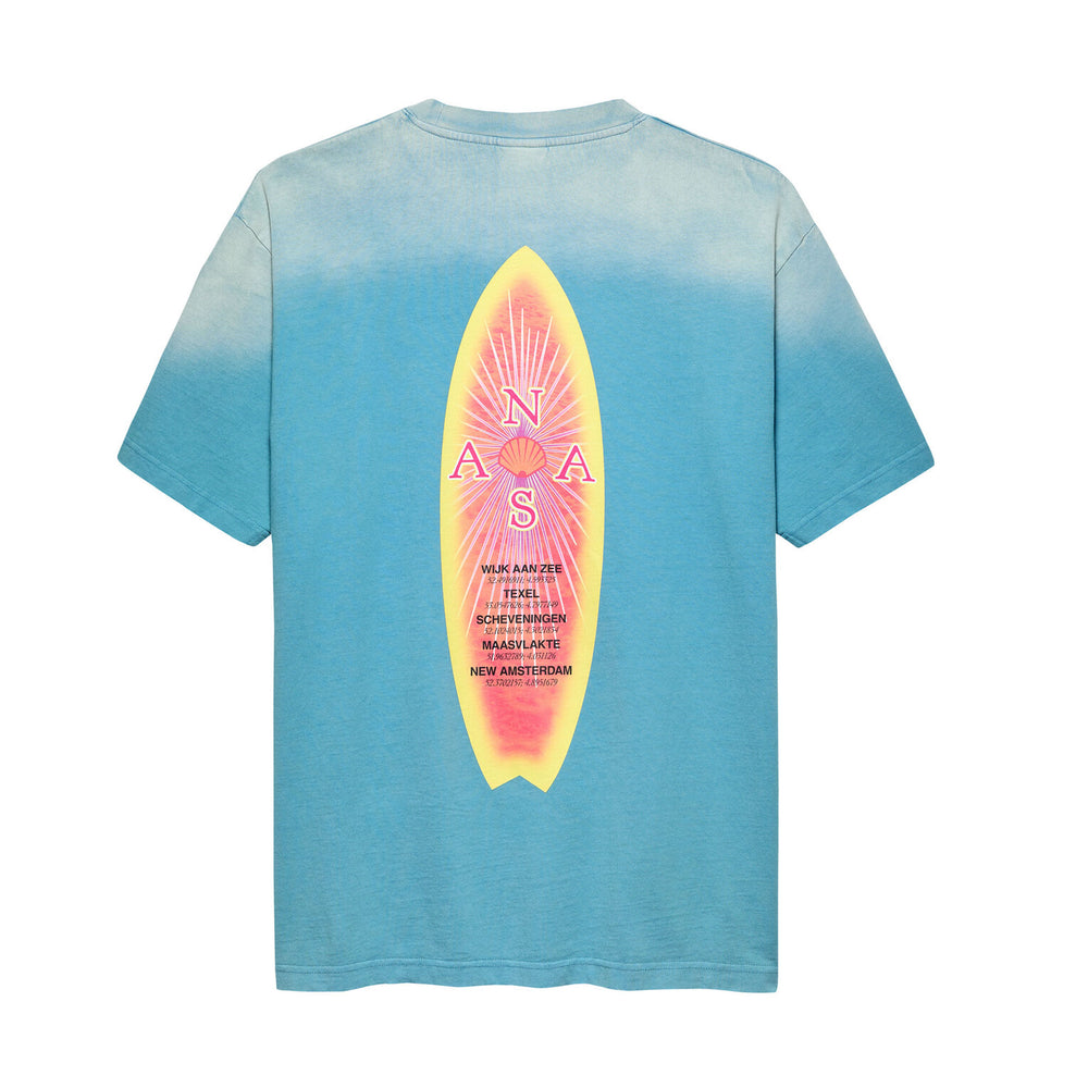 
                      
                        Pukas-Surf-Shop-Man-tee-New-Amsterdam-Surfboard-Washed-Blue
                      
                    