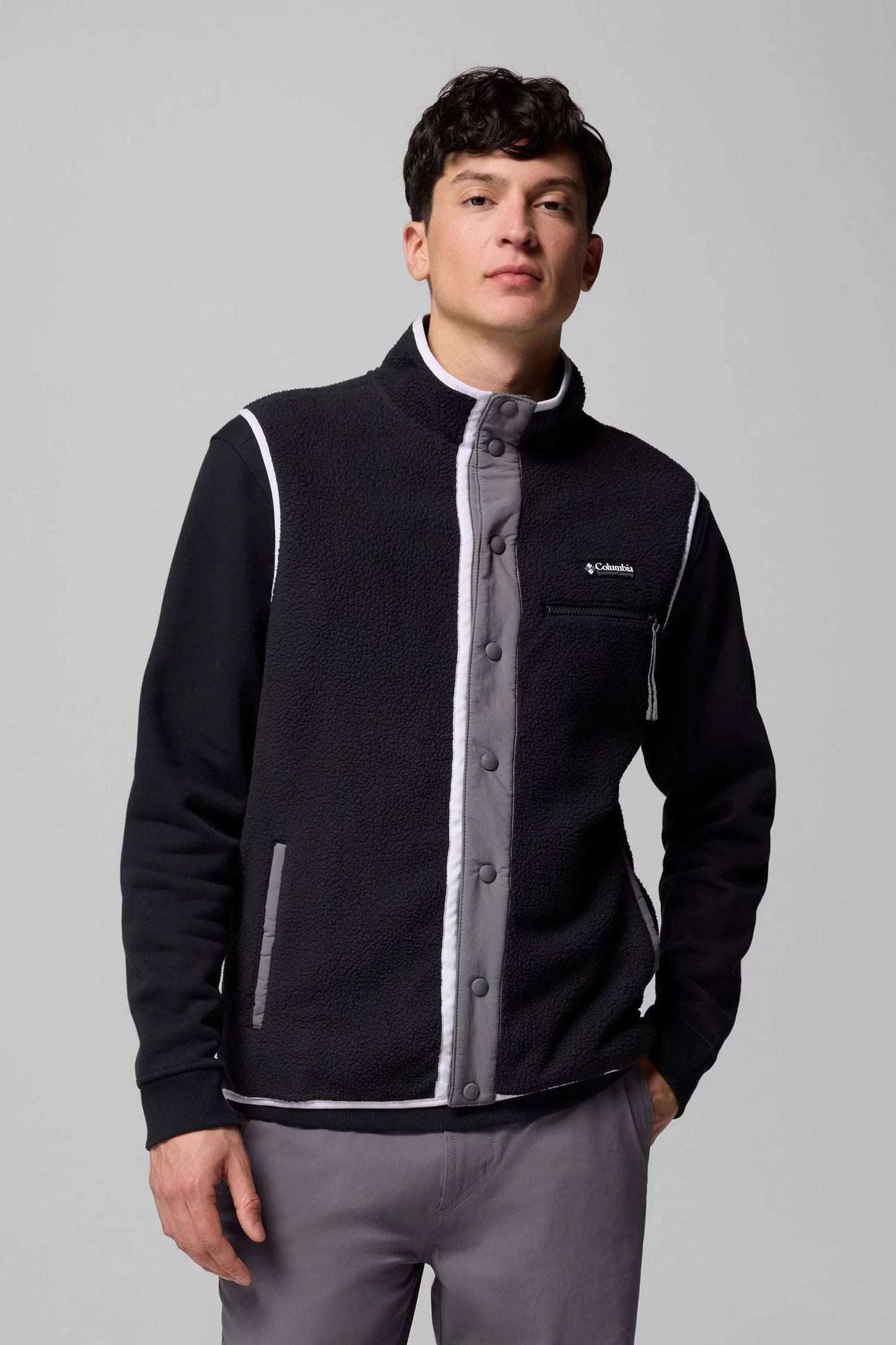 Pukas Surf Shop Columbia men’s fleece vest in black
