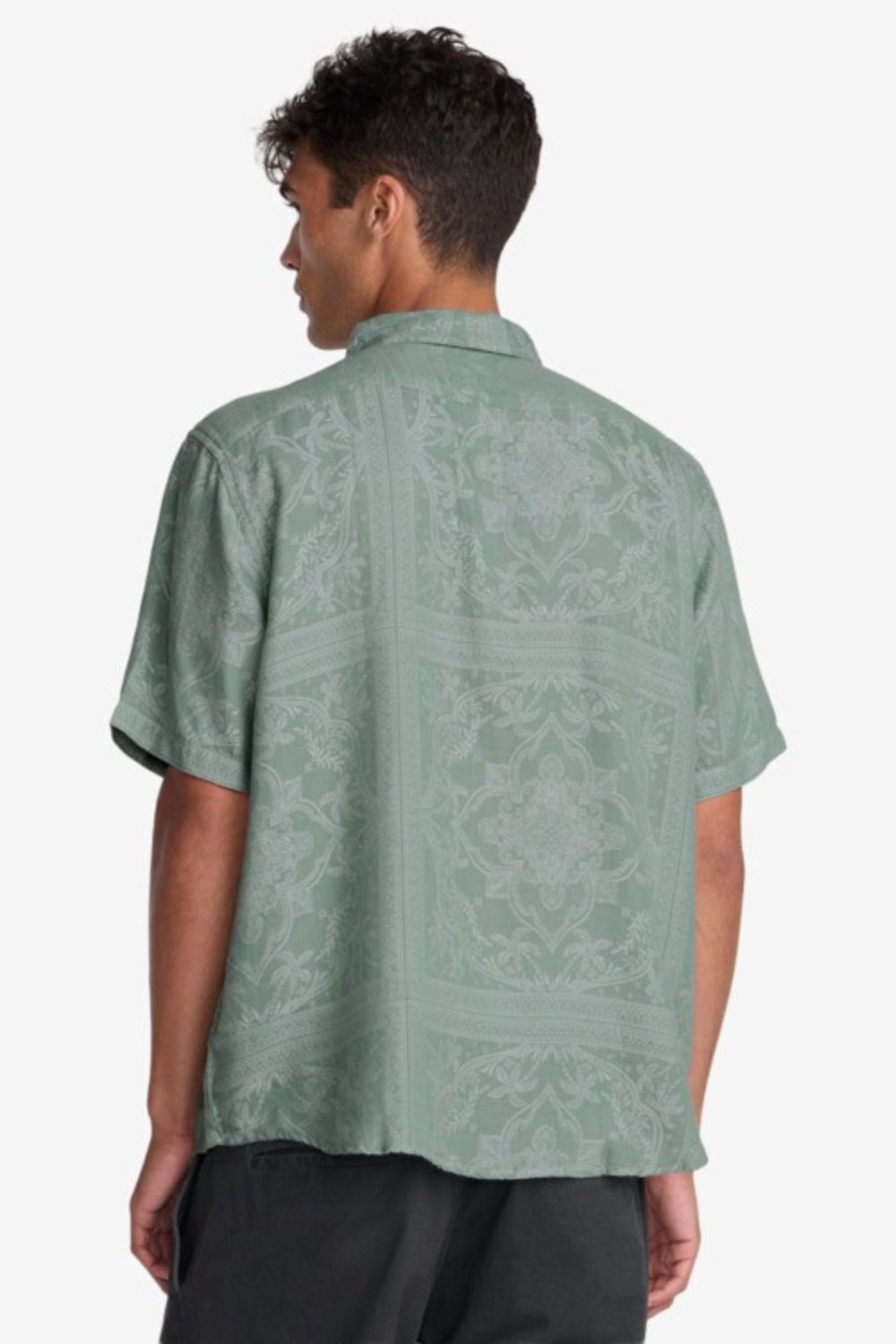 RVCA Mellowist Shirt – Men's green short sleeve shirt, relaxed surf lifestyle fit – Pukas Surf Shop
