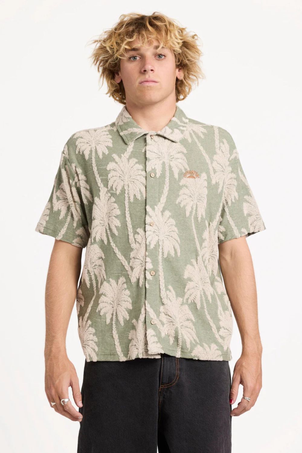 RVCA Mellowist Shirt – Men's green short sleeve shirt, relaxed surf lifestyle fit – Pukas Surf Shop
