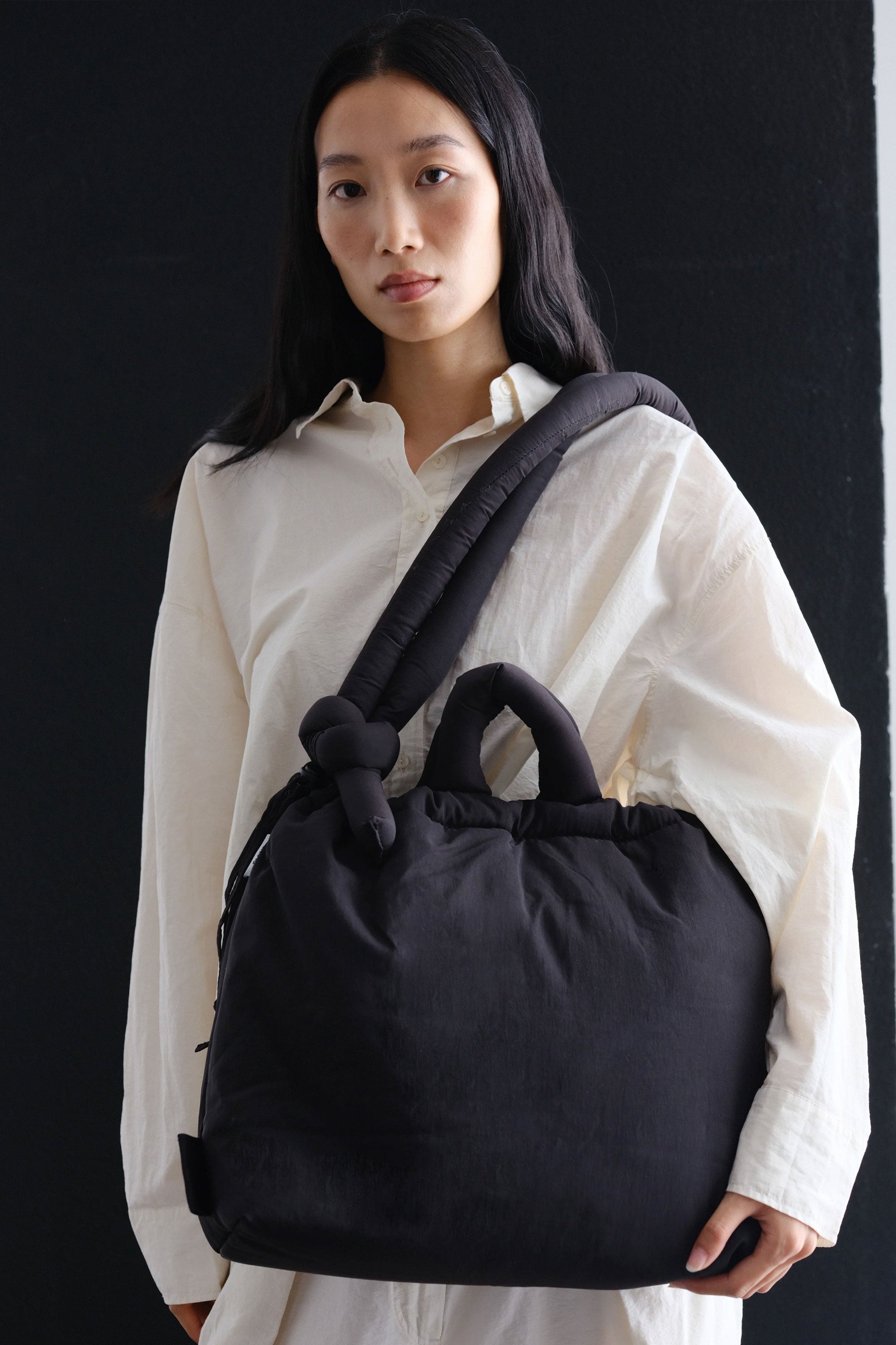 ÖLEND Ona Soft Bag Black | Shop at PUKAS SURF SHOP