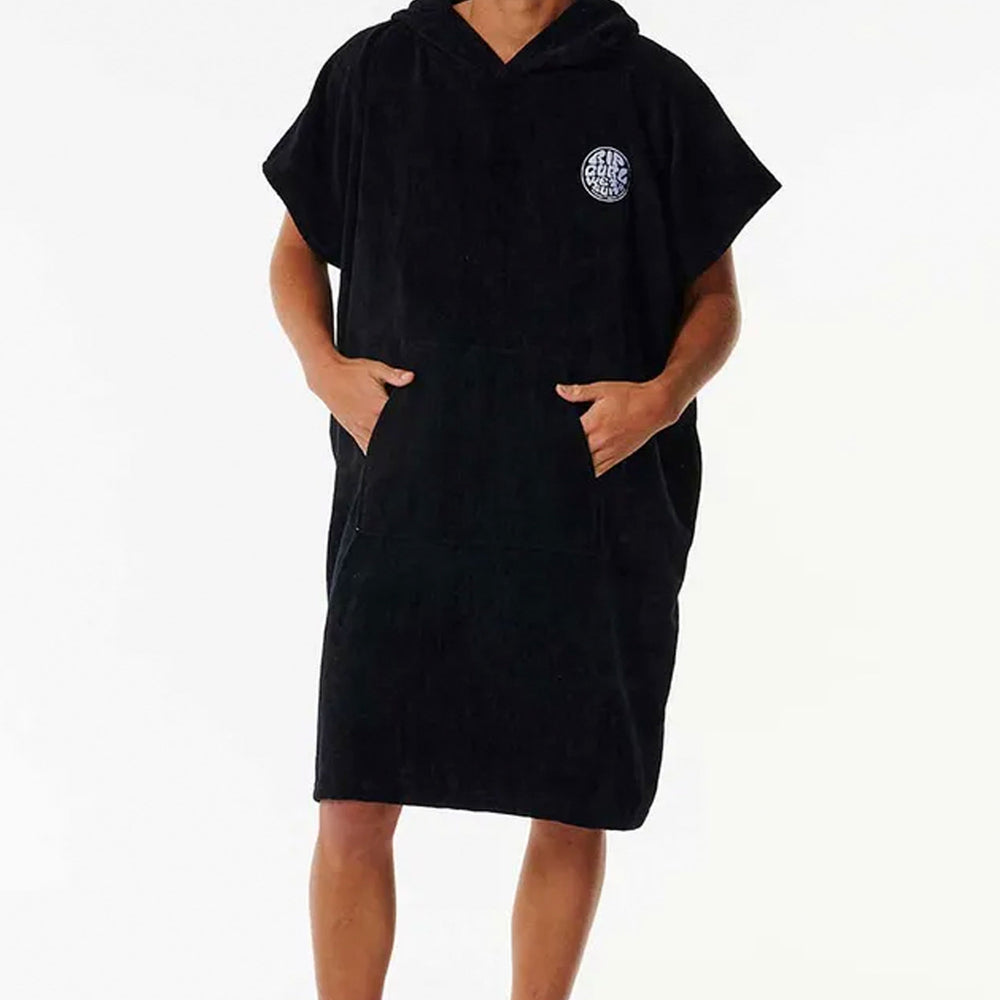 
                      
                        Pukas-Surf-Shop-Poncho-man-logo-hooded-black
                      
                    