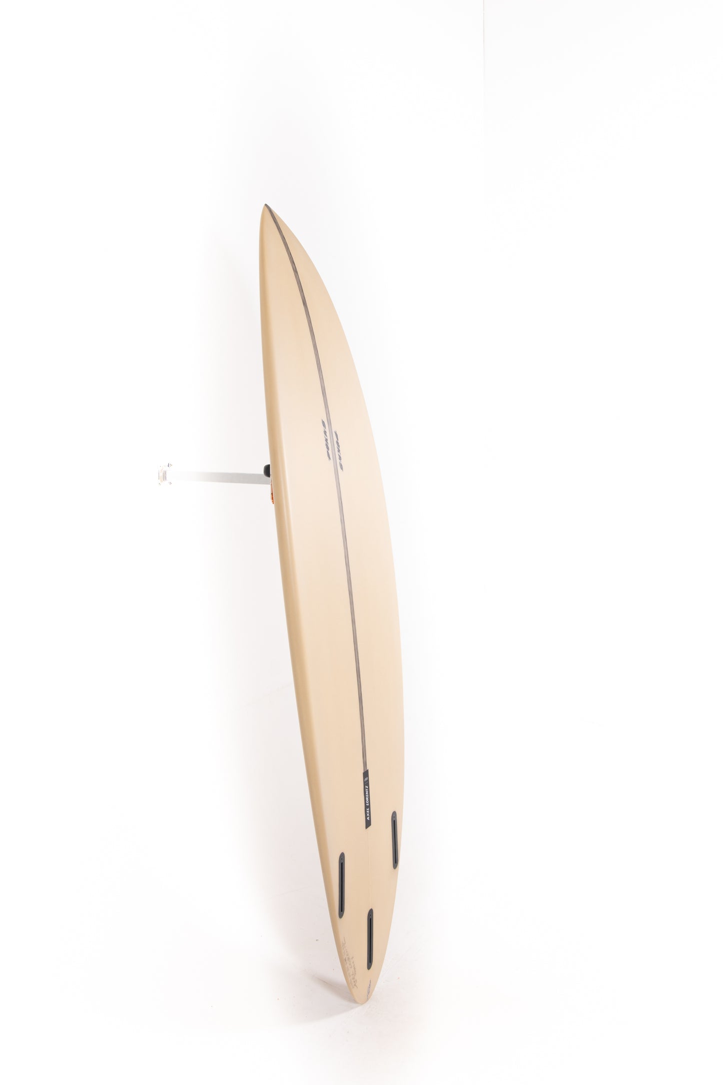 
                  
                    Pukas Surf Shop - Pukas Surfboard - 69ER EVOLUTION by Axel Lorentz- 6’4” x 21 x 2.75 - 38,82L - AX10504
                  
                