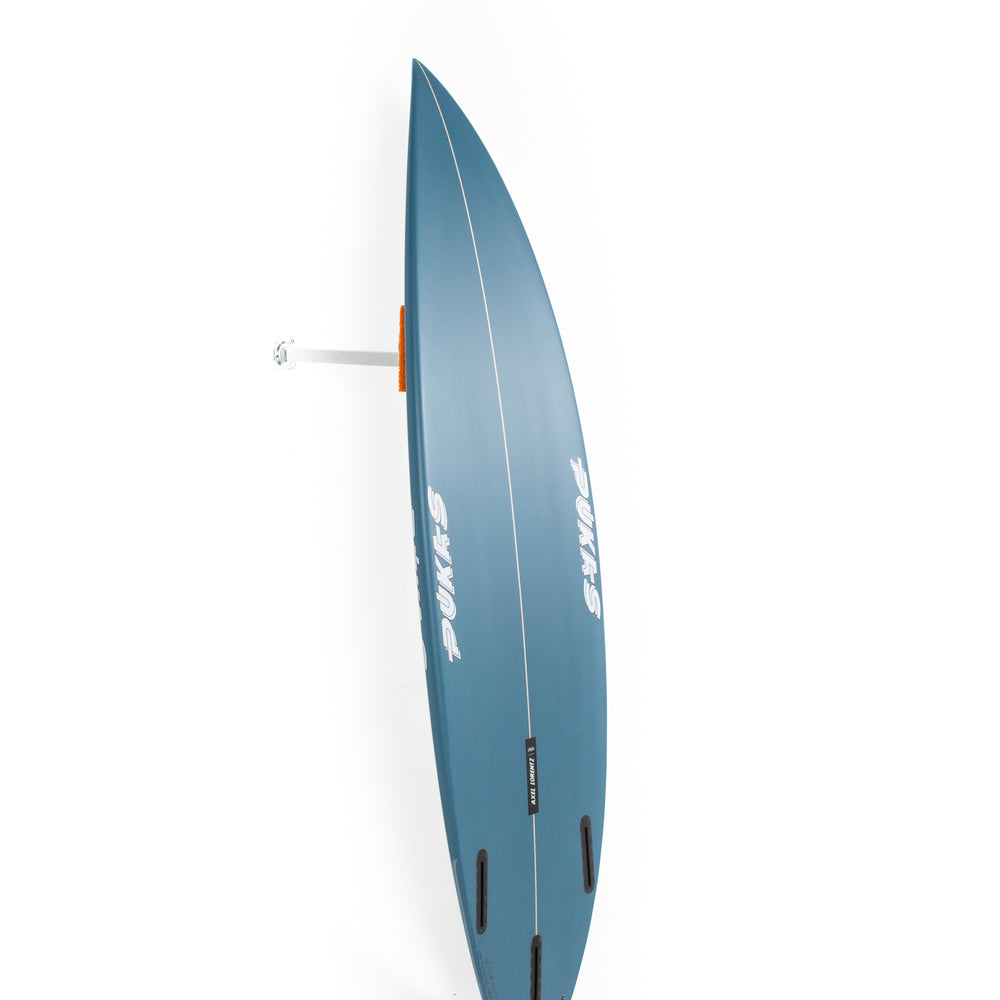 
                      
                        Pukas Surf Shop - Pukas Surfboard - DARK by Axel Lorentz - 5’11” x 19,38 x 2,34 - 28,76L - AX09202
                      
                    