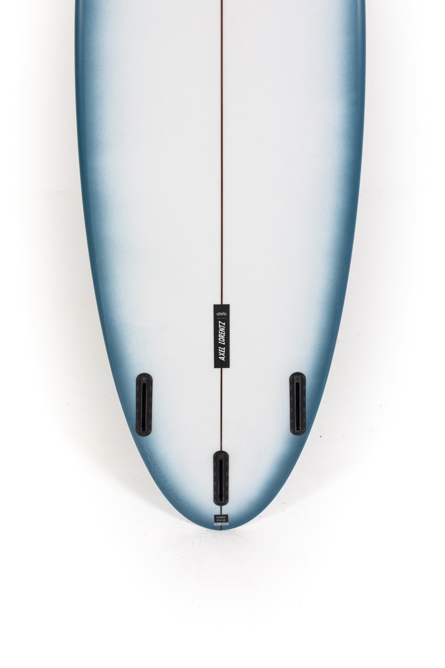 
                  
                    Pukas-Surf-Shop-Pukas-Surfboards-Ttar-Axel-Lorentz-5_11
                  
                