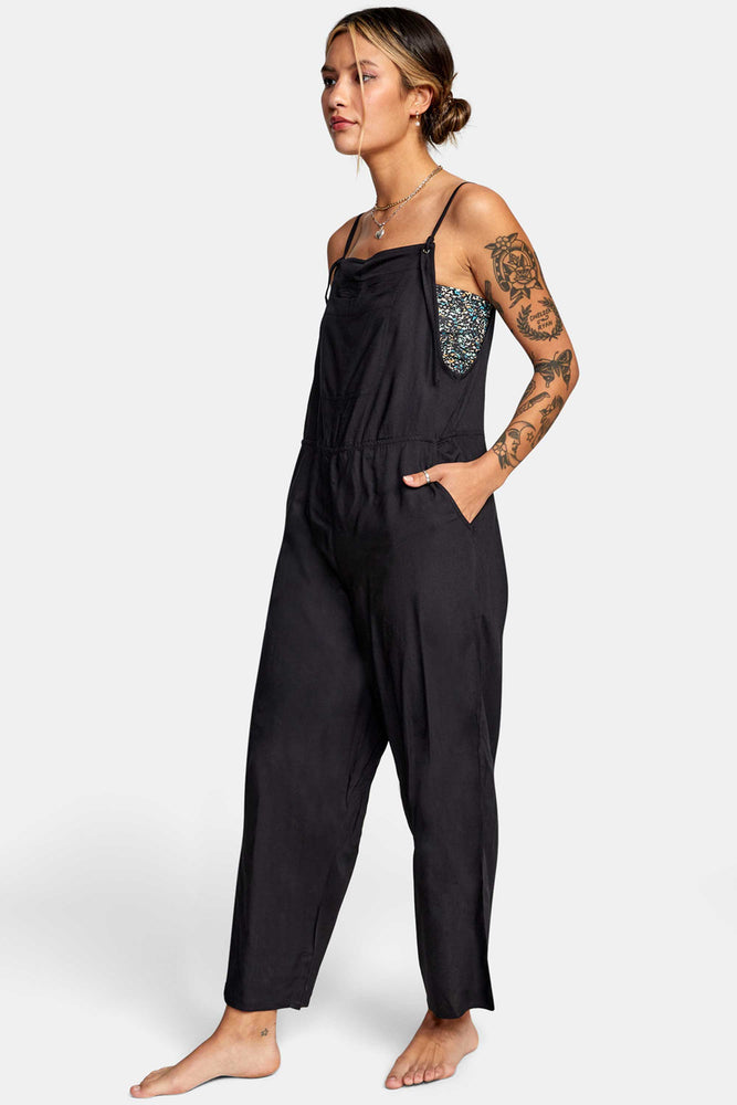 
                  
                    Pukas-Surf-Shop-RVCA-woman-jumpsuit-workwear-black
                  
                