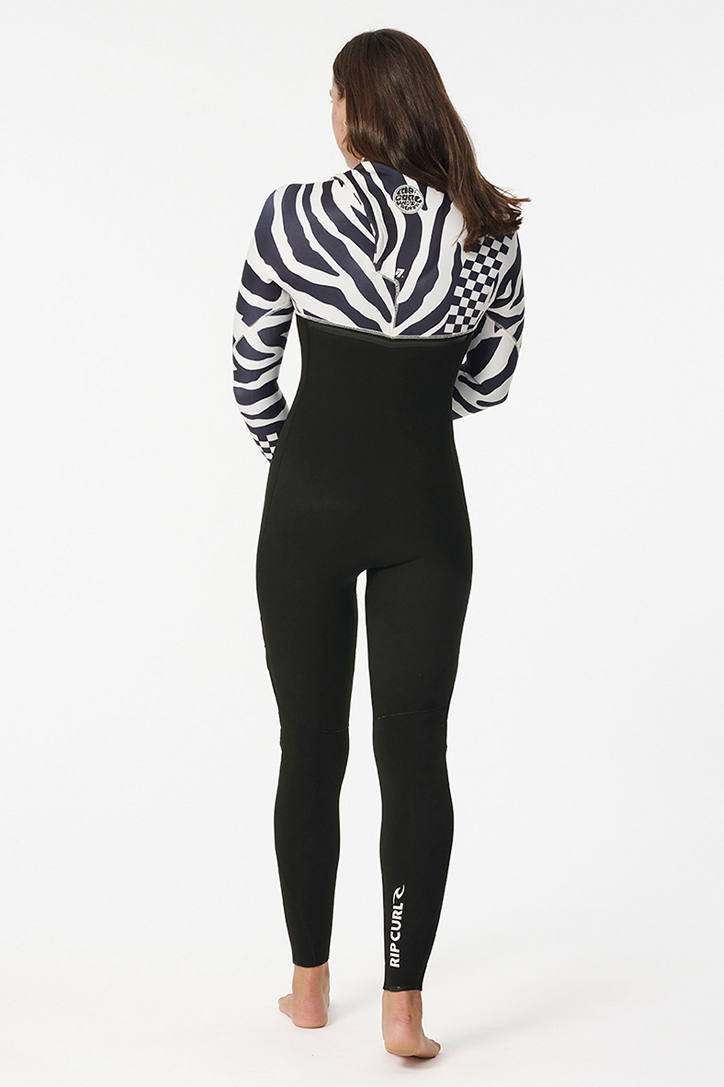 Pukas-Surf-Shop-Rip-Curl-wetsuit-woman-ebomb-4-3-zip-free-sublimed-black-white