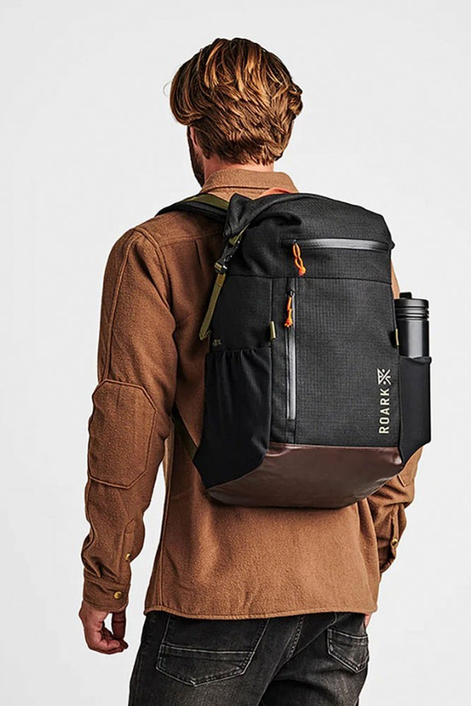    Pukas-Surf-Shop-Roark-Backpack-passenger-2.0-27l
