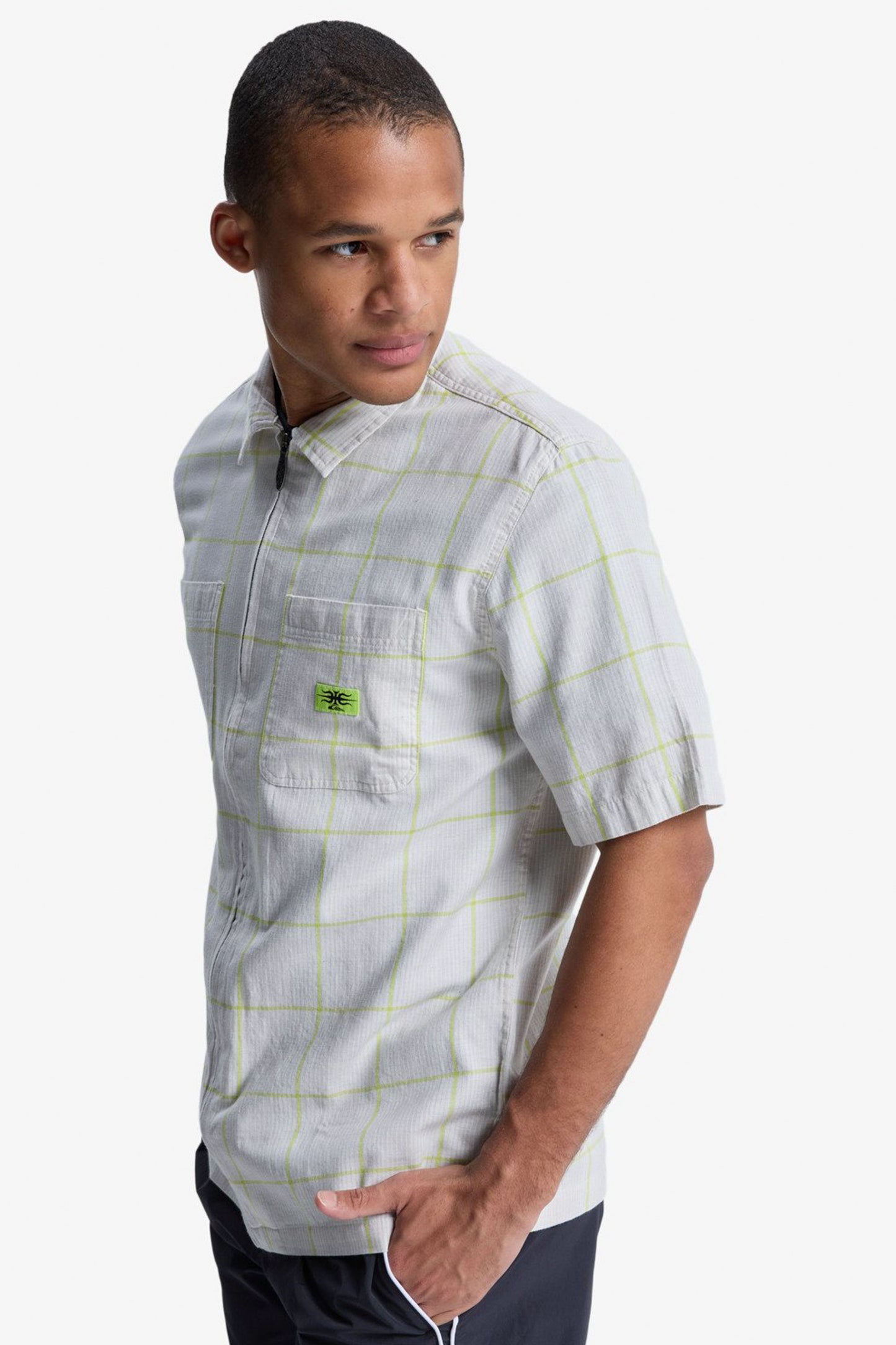 Pukas-Surf-Shop-Shirt-Man-Quicksilver-Mercury