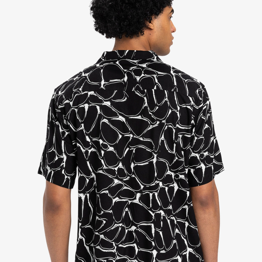 
                      
                        Pukas-Surf-Shop-Shirt-Man-Quicksilver-Mercury-Chrome-Black
                      
                    