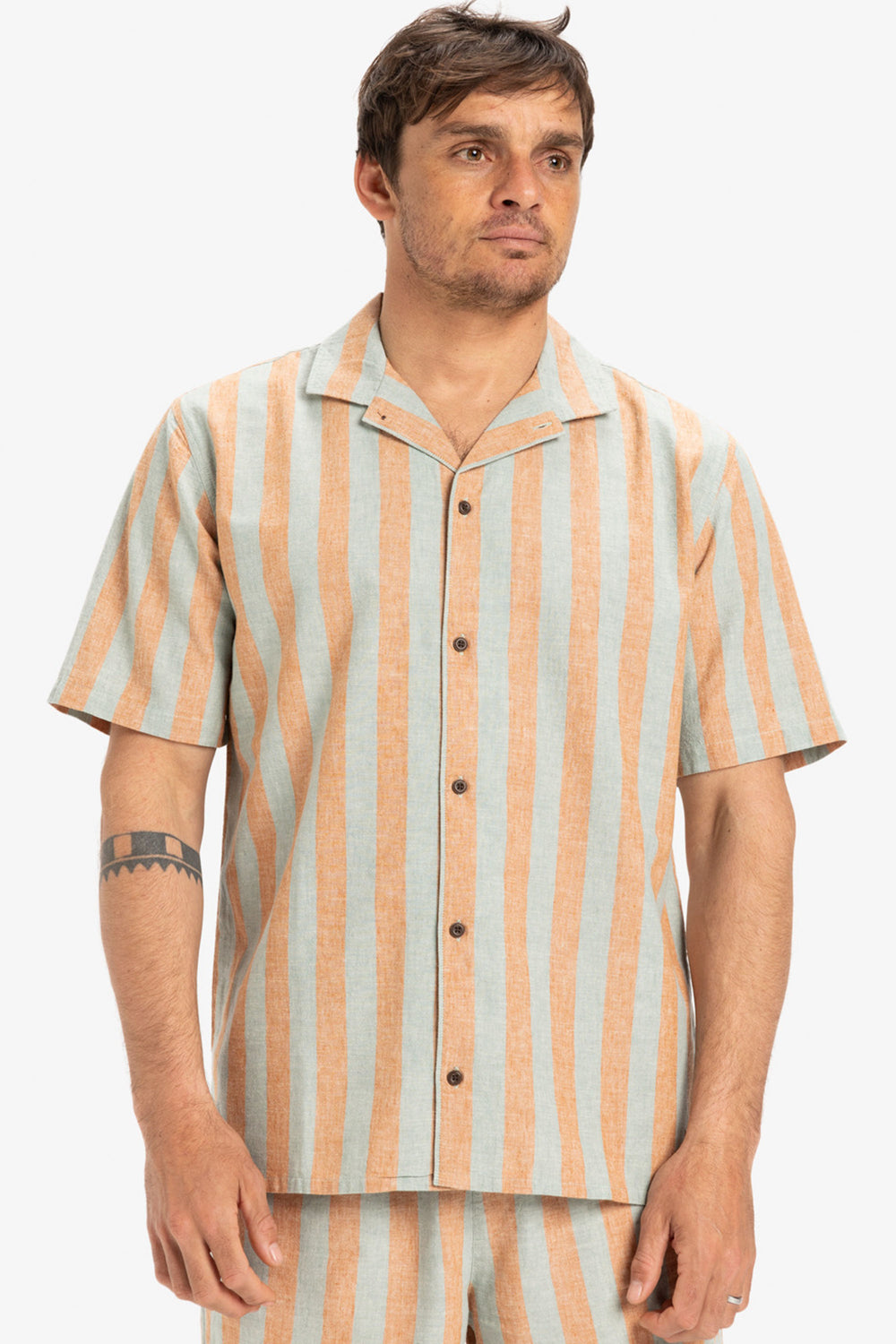 Pukas-Surf-Shop-Shirt-Man-Quicksilver-Sunset-Song-Multi