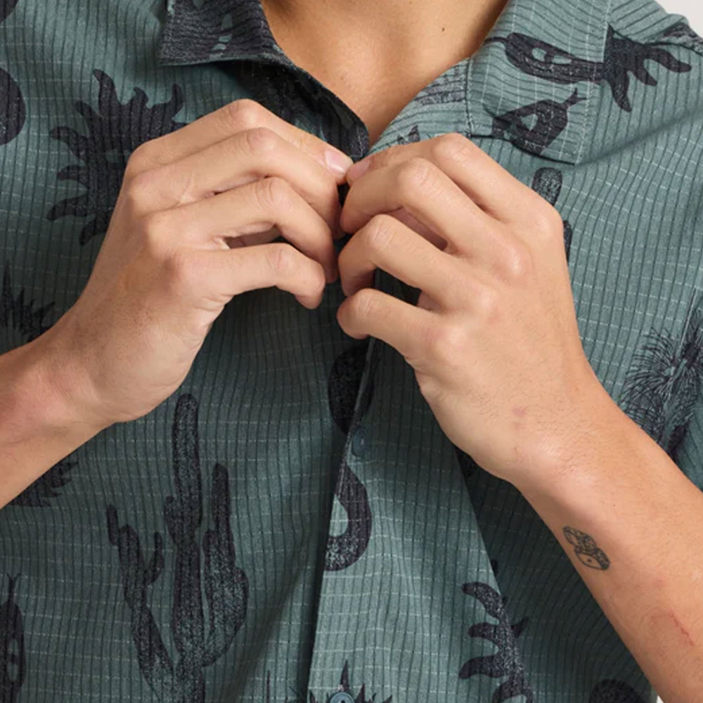 
                      
                        Pukas-Surf-Shop-Shirt-Man-Roark-Bless-Up-Forest
                      
                    