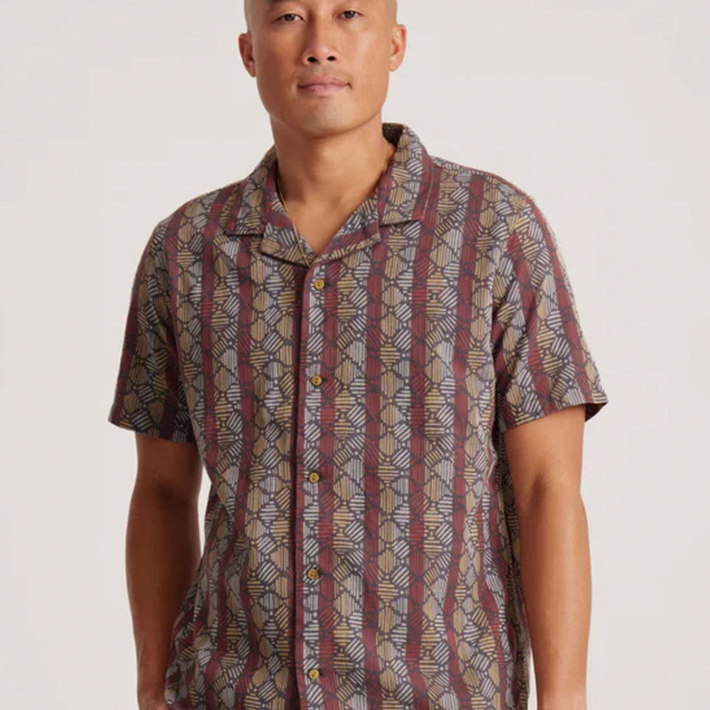 Pukas-Surf-Shop-Shirt-Man-Roark-Gonzo-Camp-Sunburst