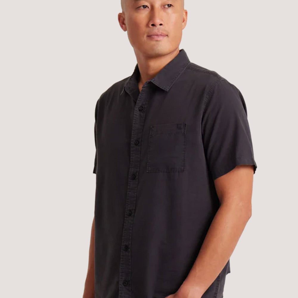 Pukas-Surf-Shop-Shirt-Man-Roark-Made-To-Fade-Black