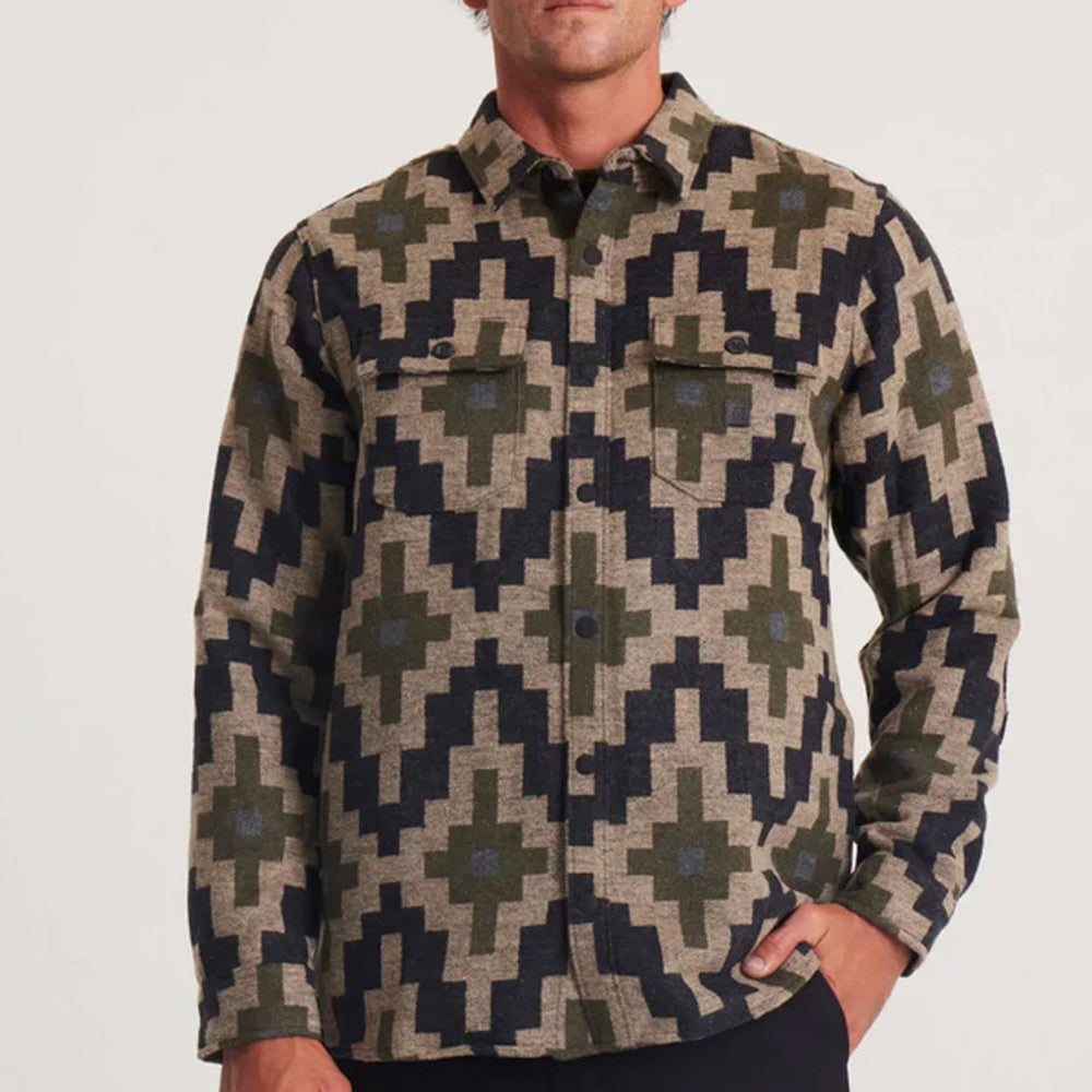 
                      
                        Pukas-Surf-Shop-Shirt-Roark-Nordsman
                      
                    