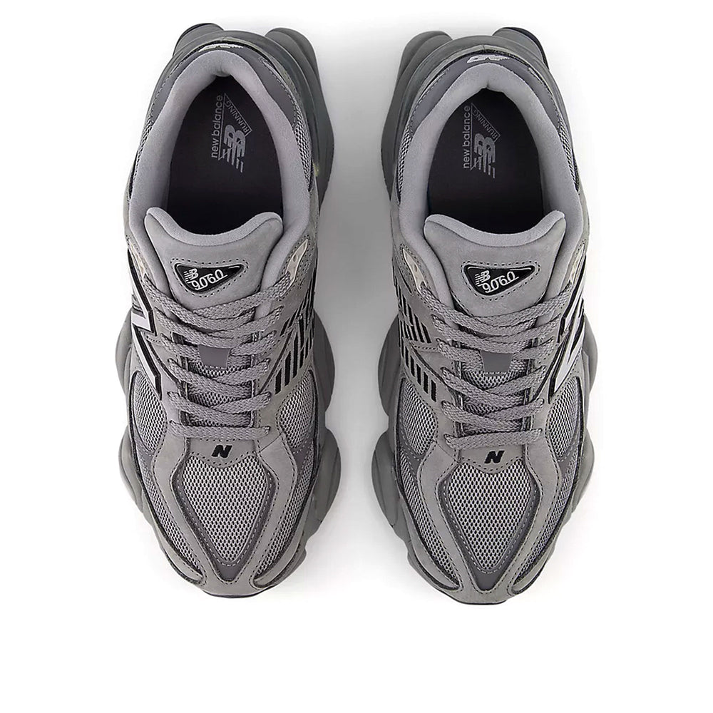 
                      
                        Pukas-Surf-Shop-Shoe-New-Balance-9060-Gray
                      
                    