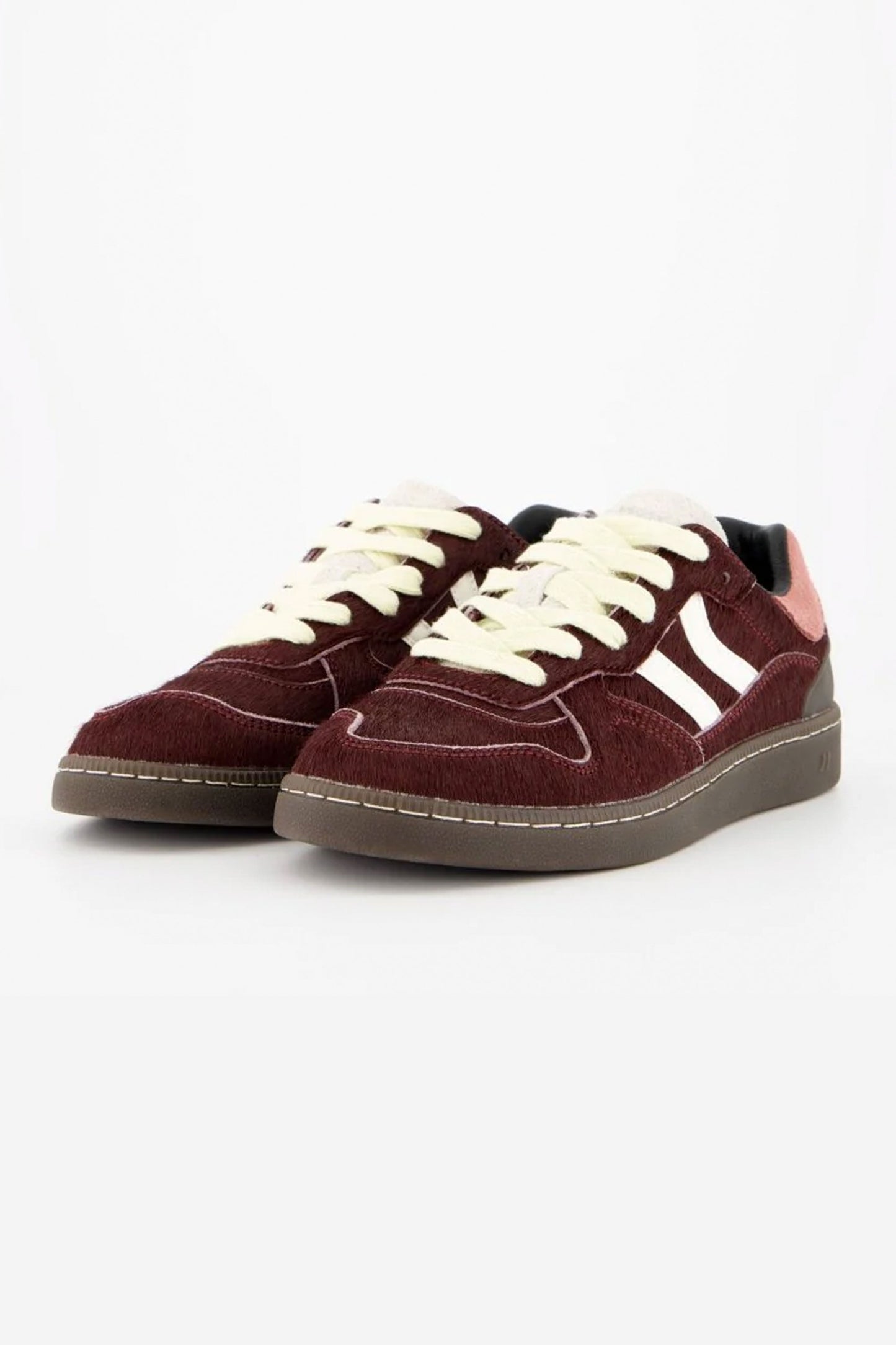 Pukas-Surf-Shop-Shoes-Coolway-Wine-Step