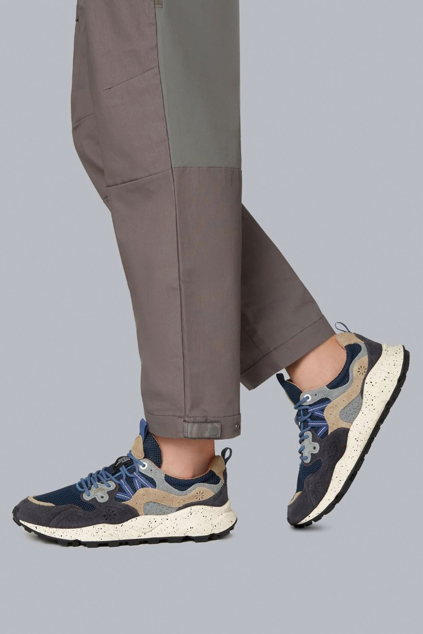 Pukas-Surf-Shop-Shoes-Man-Flower-Mountain-Yamanoo-3-Man-Blue-Grey