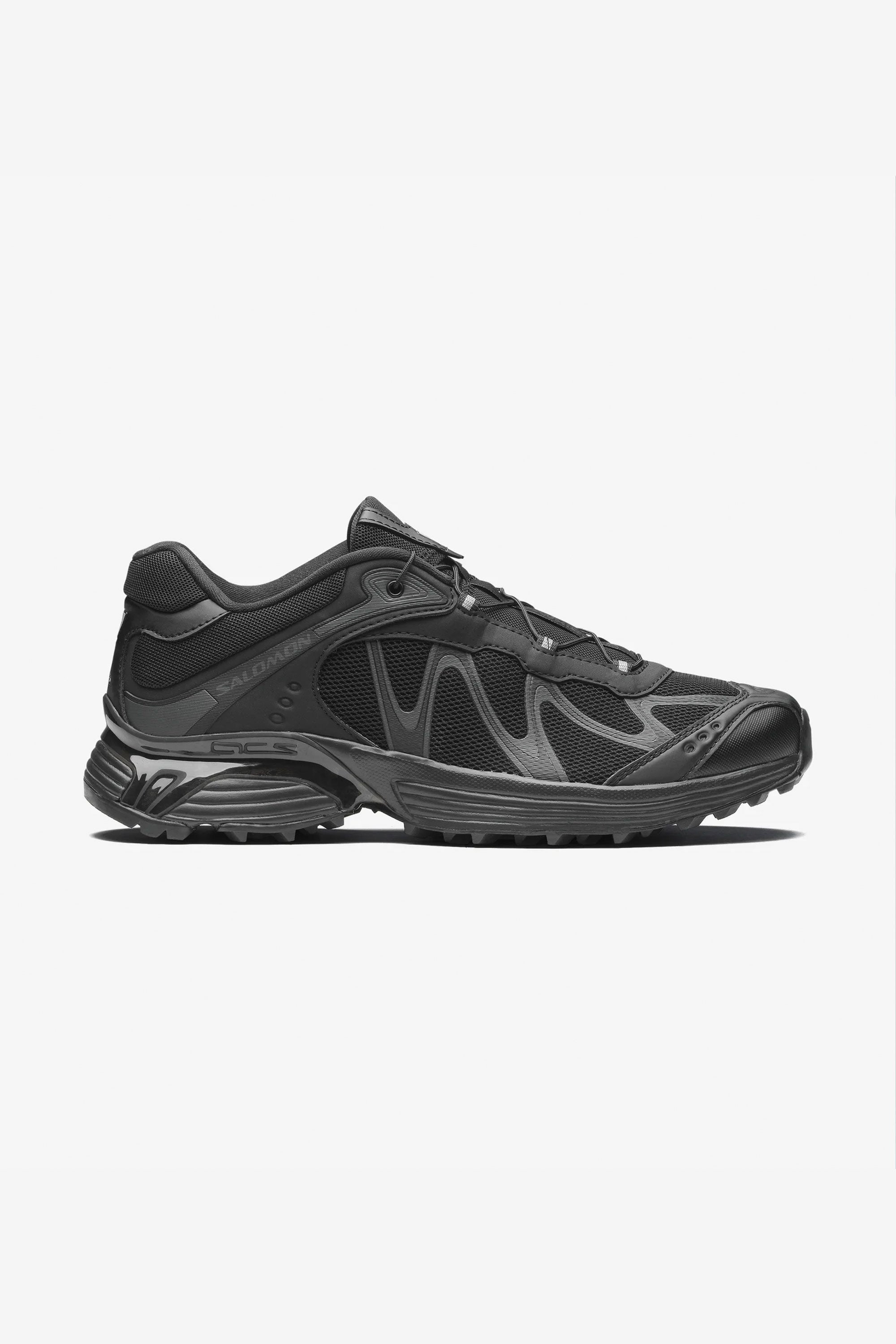 SALOMON - XT-WHISPER - BLACK - WOMAN | Shop at PUKAS SURF SHOP