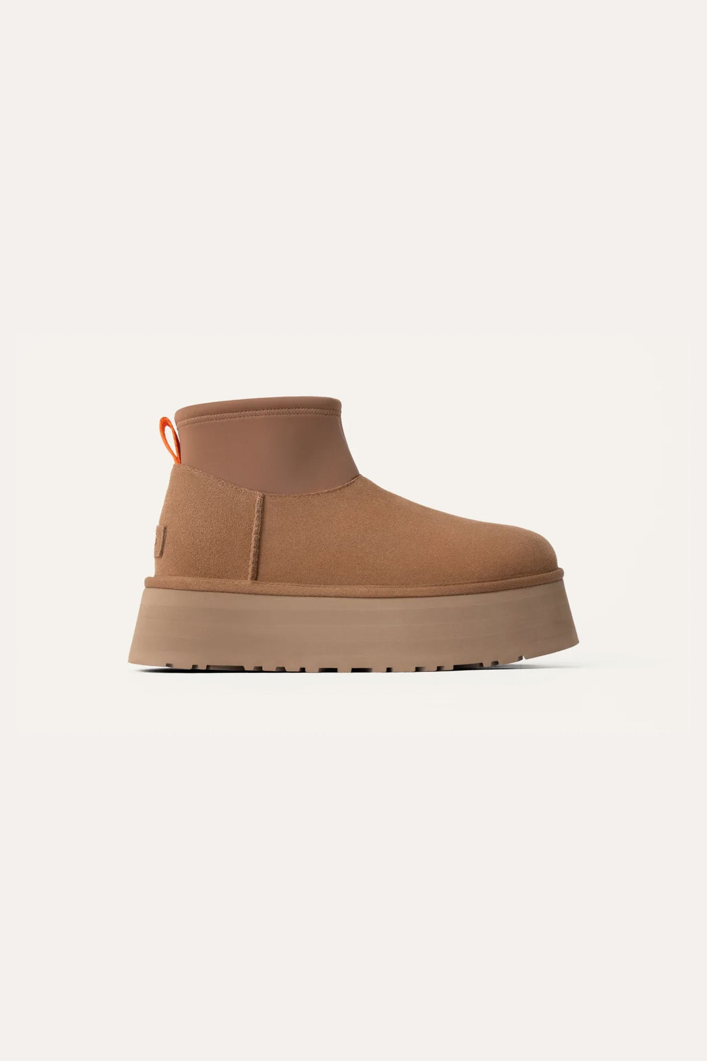 Pukas-Surf-Shop-Shoes-UGG-Classic-Mini-Dipper